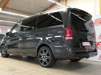 Gebraucht Mercedes V300 Avantgarde Edition 237 PS (174 kW) 2022 Grau Van / Kleinbus