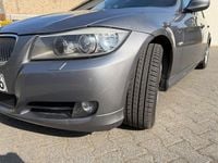 Second-hand BMW 318 143 CP (105 kW) 2010 Gri Break