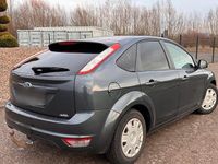 Gebraucht Ford Focus 101 PS (74 kW) 2008 Blau Limousine