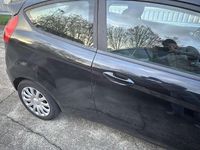 Gebraucht Ford Fiesta Trend 60 PS (44 kW) 2014 Kleinwagen