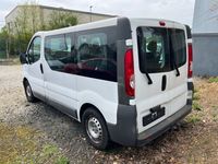 gebraucht Renault Trafic Combi L1H1 2,7t verglast