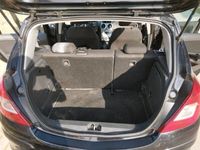 gebraucht Opel Corsa D, 1,2 Liter Benzin mit 80 PS und Klimaanlage