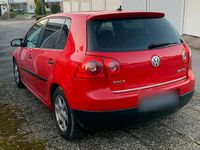 Gebraucht VW Golf V 140 PS (102 kW) 2007 Rot Kleinwagen