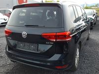 gebraucht VW Touran 2.0 TDI 150 Highline 7-S Pano Nav ACC eHK