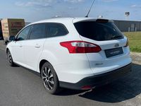 Gebraucht Ford Focus Titanium 116 PS (85 kW) 2011 Weiß Kombi