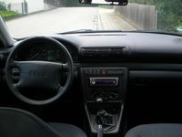 Gebraucht Audi A4 125 PS (91 kW) 1997 Blau Kombi