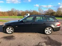 Gebraucht BMW 318 Comfort Edition 143 PS (105 kW) 2009 Schwarz Kombi