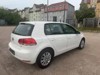 Gebraucht VW Golf VI Trendline 102 PS (75 kW) 2009 Weiß Kleinwagen