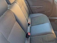 Second-hand Opel Astra 116 CP (85 kW) 2009 Negru Berlinǎ