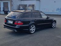 Gebraucht Mercedes E500 Avantgarde 387 PS (284 kW) 2008 Schwarz Kombi