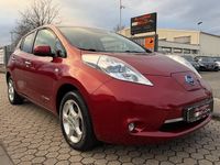 Gebraucht Nissan Leaf Basis 80 kW (109 PS) 2012 Rot Kleinwagen