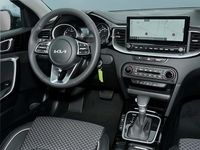 Neu Kia XCeed 150 PS (110 kW) 2025 Grau SUV