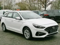Gebraucht Hyundai i30 Pure 110 PS (80 kW) 2021 Weiß Kombi