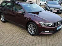Gebraucht VW Passat Trendline 120 PS (88 kW) 2018 Rot Kombi