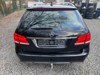 gebraucht Mercedes E350 E-Klasse BlueTec 4Matic Avantgarde Auto.