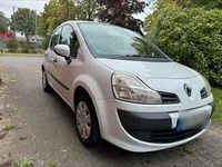 Gebraucht Renault Modus 75 PS (55 kW) 2009 Weiß Van / Kleinbus