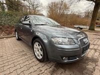 Gebraucht Audi A3 Attraction 116 PS (85 kW) 2006 Delfingrau metallic Kleinwagen
