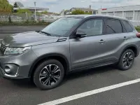 Gebraucht Suzuki Vitara Comfort 102 PS (75 kW) 2025 Grau SUV