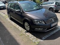 Gebraucht VW Passat 122 PS (89 kW) 2011 Braun Kombi
