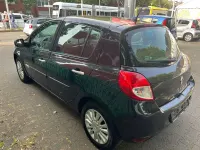 Gebraucht Renault Clio III 75 PS (55 kW) 2010 Schwarz Limousine