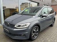 Gebraucht VW Touran Business 150 PS (110 kW) 2024 Grau Van / Kleinbus