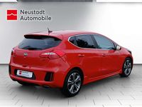Gebraucht Kia Ceed GT-Line 120 PS (88 kW) 2016 Trackrot Kleinwagen