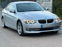Gebraucht BMW 325 218 PS (160 kW) 2011 Silber Coupé
