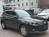Gebraucht VW Tiguan Trendline 122 PS (89 kW) 2012 Schwarz SUV