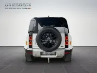 Gebraucht Land Rover Defender SE 200 PS (147 kW) 2023 Fuji white SUV