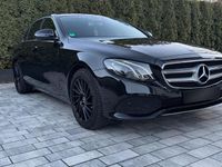 Gebraucht Mercedes E200 Avantgarde 184 PS (135 kW) 2016 Schwarz Limousine
