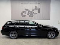 Gebraucht Mercedes E300 AMG 306 PS (225 kW) 2022 Schwarz/baltic black Kombi