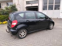 Gebraucht Mercedes A160 95 PS (69 kW) 2010 Schwarz Kleinwagen