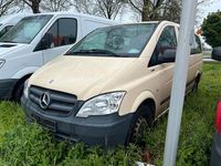 Gebraucht Mercedes Vito 163 PS (119 kW) 2011 Gelb Van