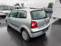 Gebraucht VW Polo Comfortline 64 PS (47 kW) 2002 Silber Limousine