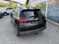 Gebraucht Peugeot 2008 Active 99 PS (72 kW) 2016 Schwarz SUV