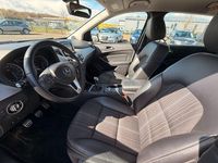 Gebraucht Mercedes B180 122 PS (89 kW) 2011 Schwarz Van / Kleinbus