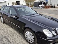 Gebraucht Mercedes E220 Elegance 170 PS (125 kW) 2008 Schwarz Kombi