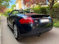 Second-hand Audi TT 132 CP (97 kW) 2002 Albastru Coupe
