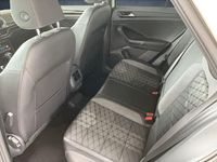 Gebraucht VW T-Roc R-line 190 PS (139 kW) 2025 Grau SUV