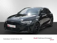 Gebraucht Audi RS3 Sportback Comfort 400 PS (294 kW) 2025 Mythosschwarz metallic Kleinwagen
