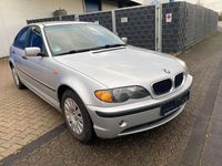 Gebraucht BMW 316 116 PS (85 kW) 2002 Titansilber metallic Limousine