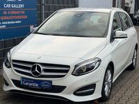 Gebraucht Mercedes B180 122 PS (89 kW) 2016 Weiß Van / Kleinbus