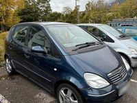 Gebraucht Mercedes A190 Elegance 125 PS (91 kW) 2002 Blau Kleinwagen