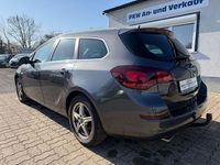 Gebraucht Opel Astra Innovation 179 PS (131 kW) 2012 Grau Kombi