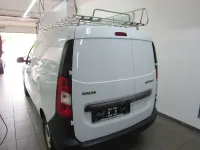 Gebraucht Dacia Dokker 102 PS (75 kW) 2017 Weiß Van / Kleinbus