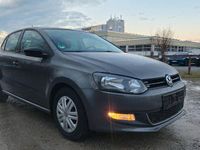 Gebraucht VW Polo Style 69 PS (50 kW) 2011 Grau Kleinwagen