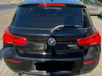 gebraucht BMW 118 d Sport Line