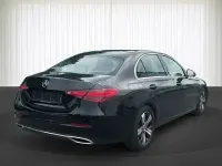 Gebraucht Mercedes C300 Avantgarde 258 PS (189 kW) 2022 Obsidianschwarz  metalliclack Limousine
