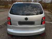 Gebraucht VW Touran Cross 140 PS (102 kW) 2009 Silber Van / Kleinbus
