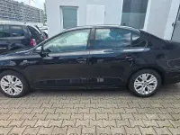 Gebraucht VW Jetta Life 105 PS (77 kW) 2014 Schwarz Limousine